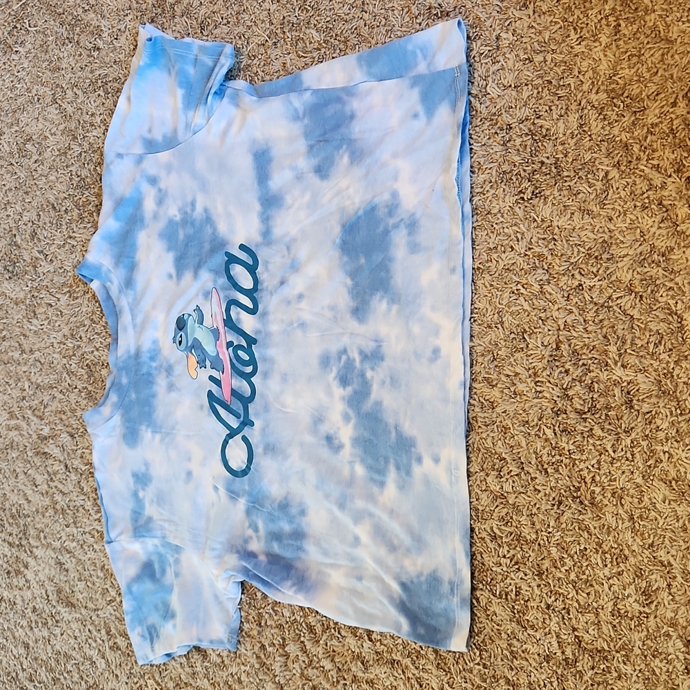 Disney Aloha Crop top